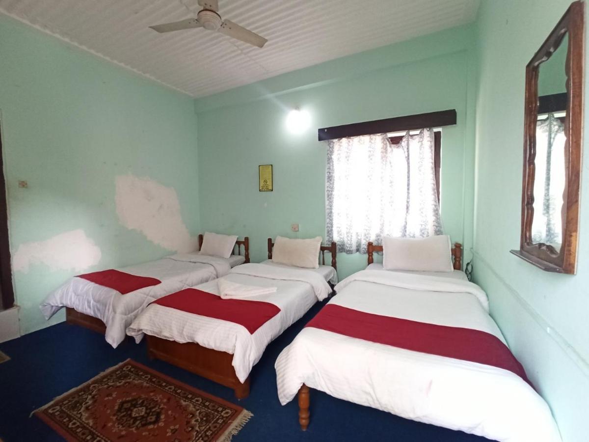 Pushpa Guest House Pokhara Exterior foto